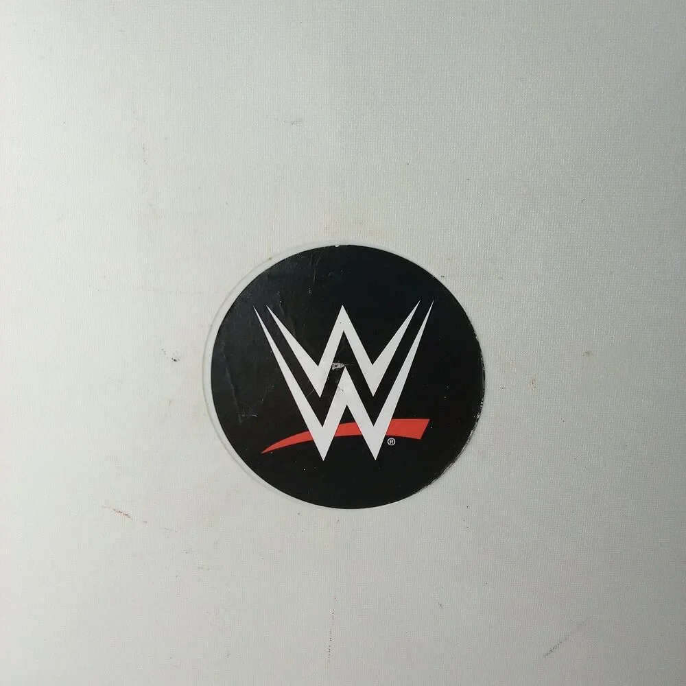 Mattel WWE Superstar Ring 14'' with Spring-Loaded Mat &  Knuckle Crunchers Ring